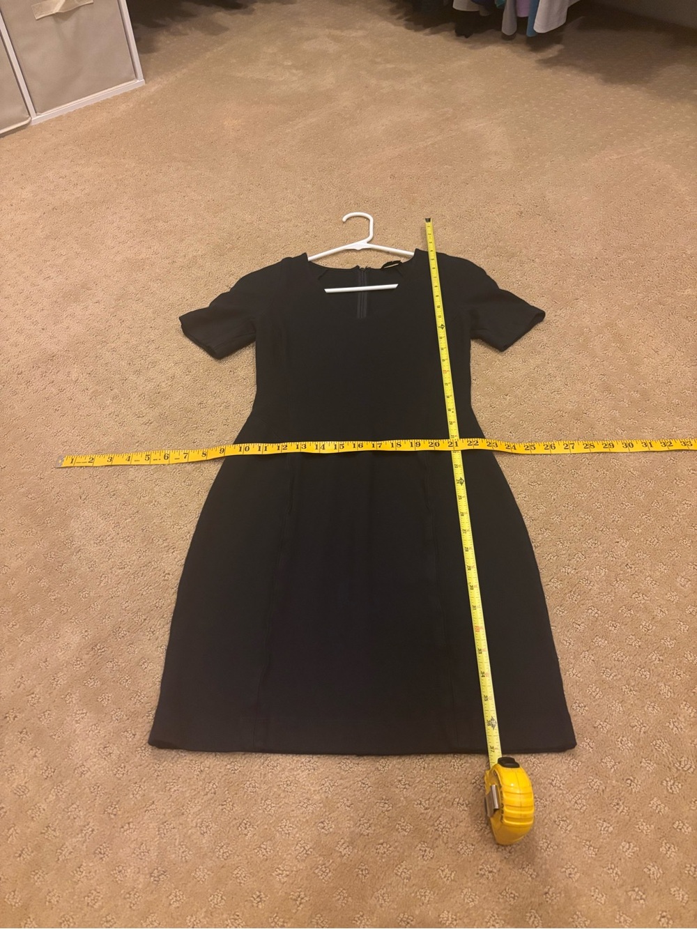 Women’s Theory Black stretch mini dress sz S/6